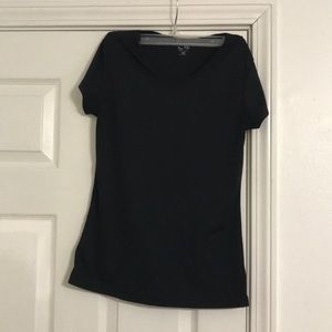 Black athletic workout top